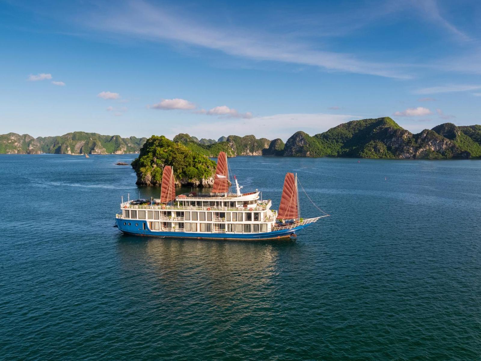 Halong Luxury Cruise Hotell Ha Long Exteriör bild
