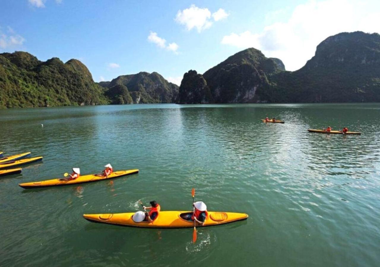 Halong Luxury Cruise Hotell Ha Long Exteriör bild